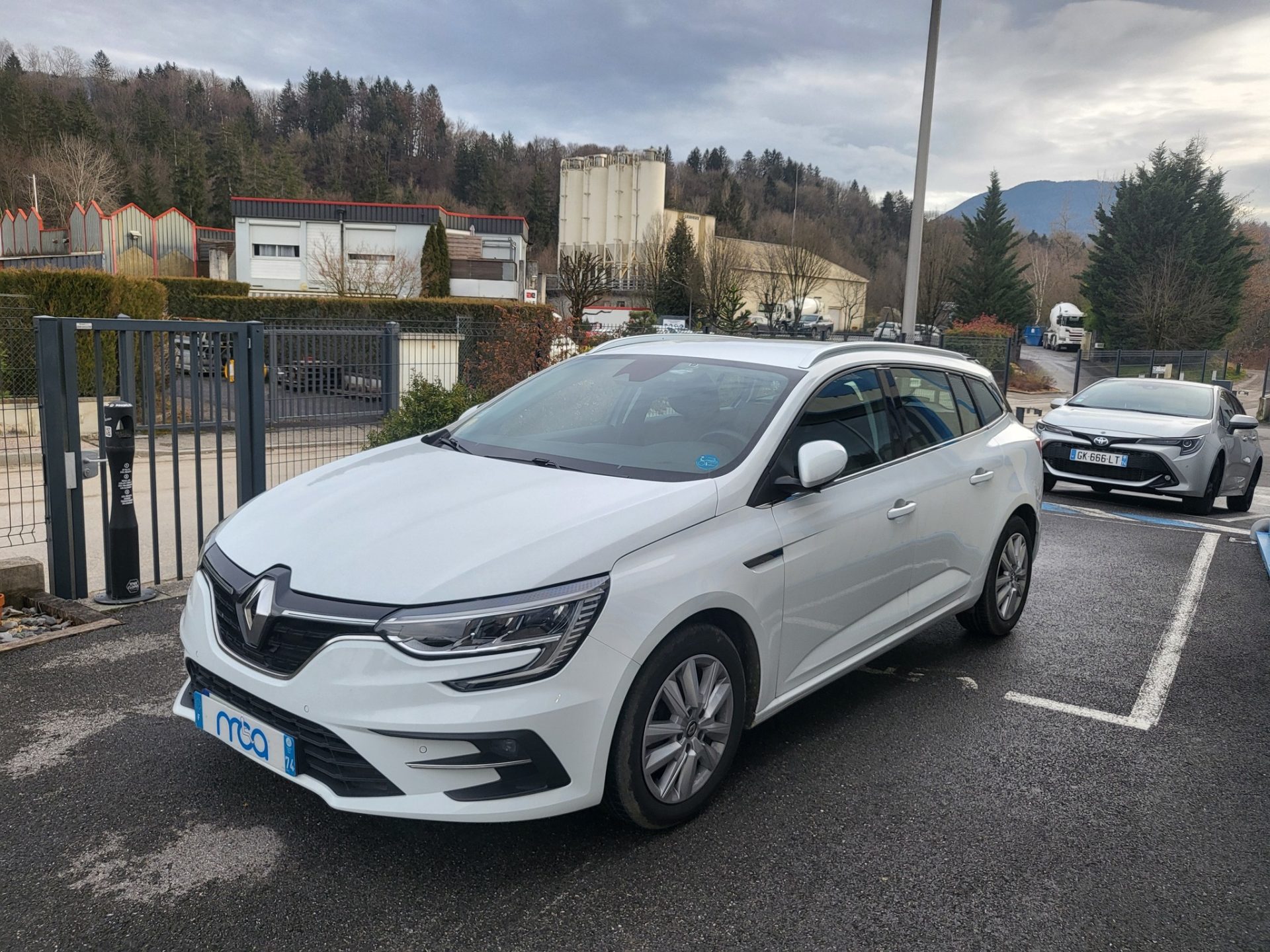 Installation d'une télécommande au volant sur une RENAULT Mégane de 2018